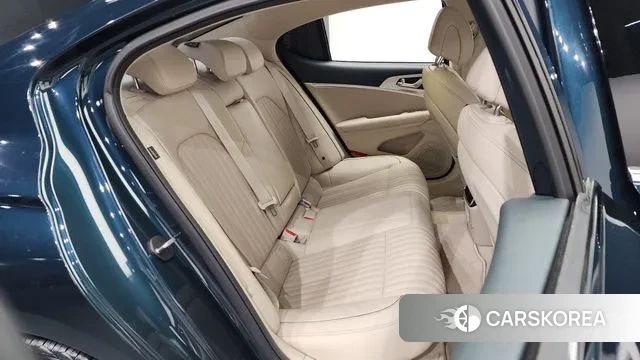 Genesis The New G70 2023 Синий из Кореи, фото 3