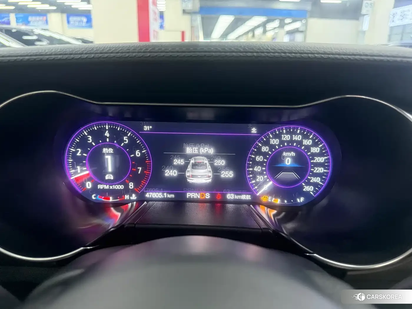 Ford Mustang 2023 Черный из Китая, фото 3