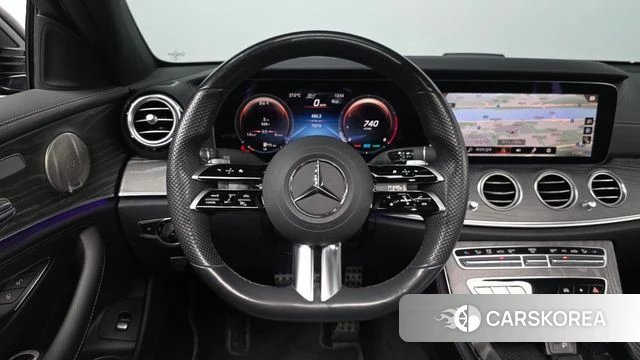 Mercedes-Benz E-Class W213 2021 Черный из Кореи, фото 3