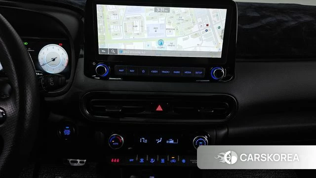 Hyundai The New Kona 2022 Жемчужный цвет из Кореи, фото 3