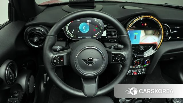 Mini Cooper Convertible 2023 Красный из Кореи, фото 3