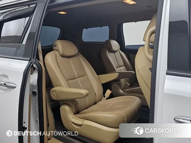 Kia The New Carnival 2018 Белый из Кореи, фото 3