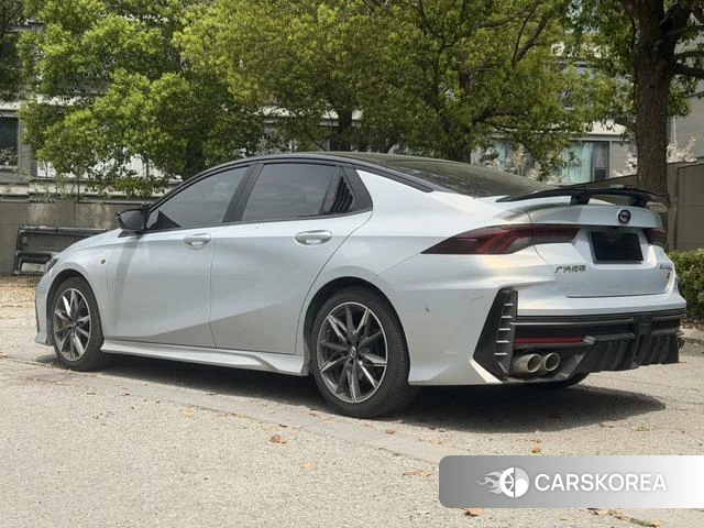 GAC Trumpchi Shadow Leopard 2023 Серебристо-серый из Китая, фото 3