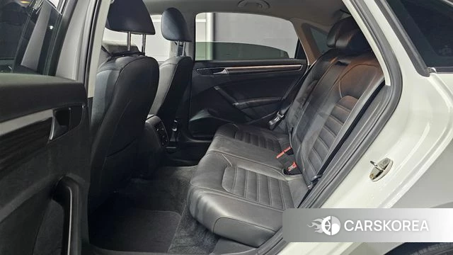 Volkswagen The New Passat 2018 Белый из Кореи, фото 3