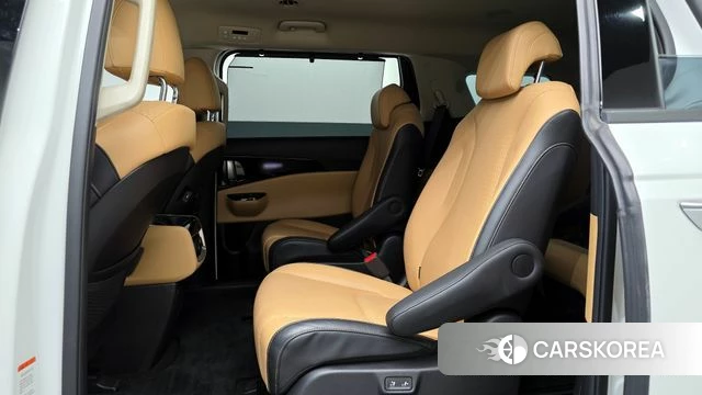 Kia Carnival 4th generation 2022 Белый из Кореи, фото 3
