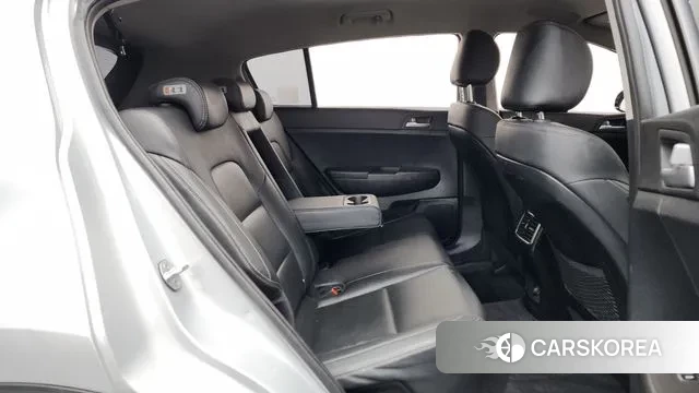 Kia Sportage The Bold 2019 Серебристо-серый из Кореи, фото 3
