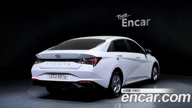 Hyundai Avante (CN7) 2021 Белый из Кореи, фото 3