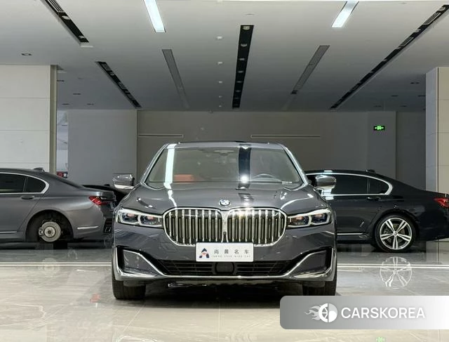 BMW 7 series 2020 Темно-серый из Китая, фото 3