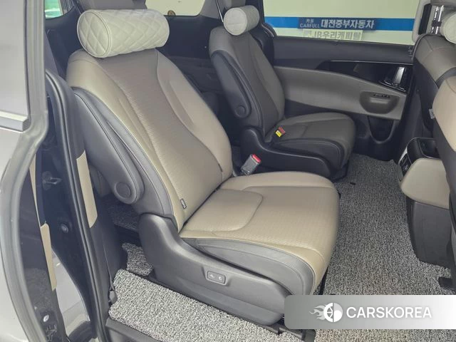 Kia The New Carnival 4th Generation 2024 Серый из Кореи, фото 3