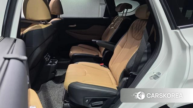 Hyundai The New Santa Fe 2023 Белый из Кореи, фото 3