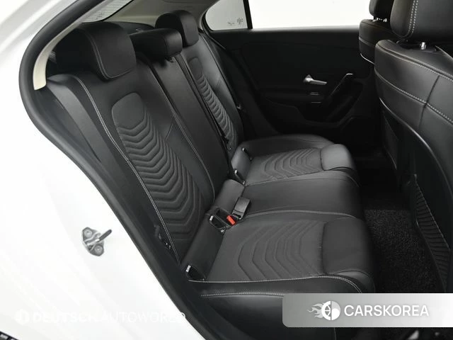 Mercedes-Benz A-Class W177 2020 Белый из Кореи, фото 3