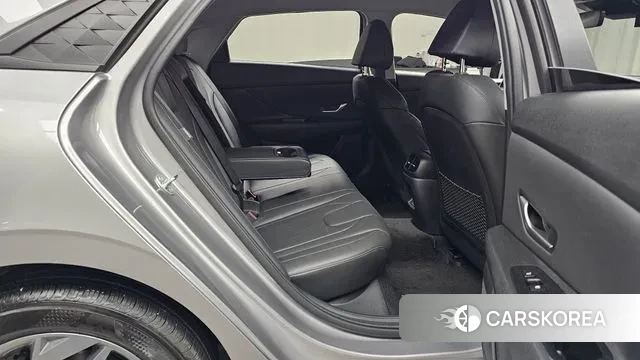 Hyundai The New Avante (CN7) 2024 Серый из Кореи, фото 3