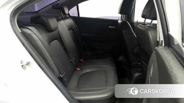 Chevrolet (GM Daewoo) The New Aveo Sedan 2018 Белый из Кореи, фото 3