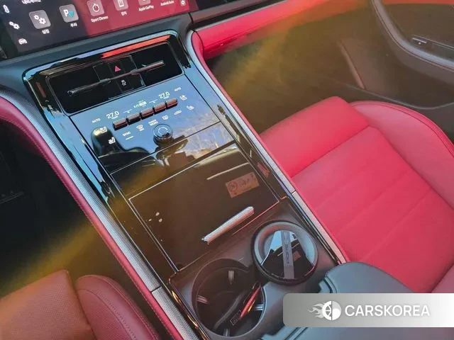 Porsche Panamera (972) 2024 Белый из Кореи, фото 3