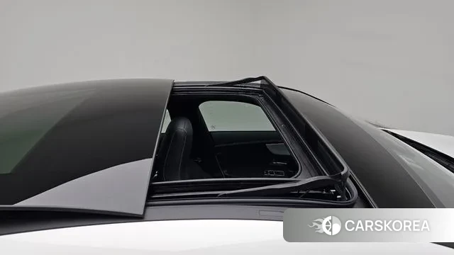 Mercedes-Benz CLA-Class C118 2024 Белый из Кореи, фото 3