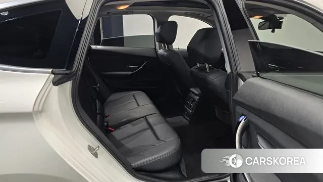 BMW 3 Series GT (F34) 2020 Белый из Кореи, фото 3