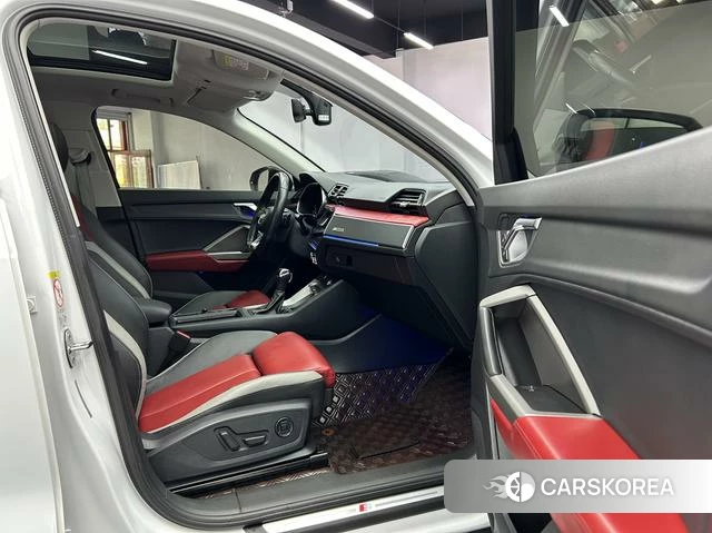 Audi Q3 2021 Белый из Китая, фото 3