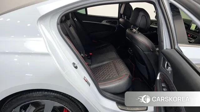 Genesis G70 2018 Серебристо-серый из Кореи, фото 3