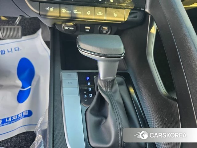 Hyundai Avante (CN7) 2022 Белый из Кореи, фото 3