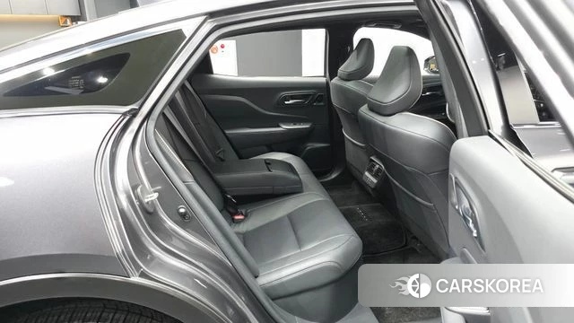 Toyota Crown Crossover 2023 Серый из Кореи, фото 3