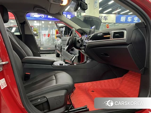 BMW 1 series 2020 Красный из Китая, фото 3