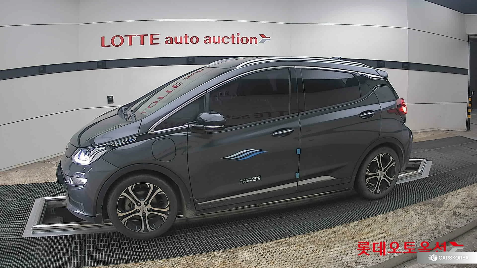 Korea G M Bolt (EV) 2019 Metallic Gray из Кореи, фото 3