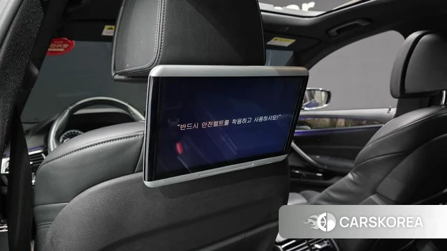 BMW 5 Series (G30) 2018 Синий из Кореи, фото 3