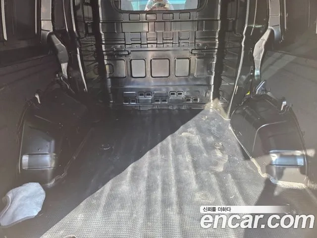 Hyundai Staria 2022 Черный из Кореи, фото 3