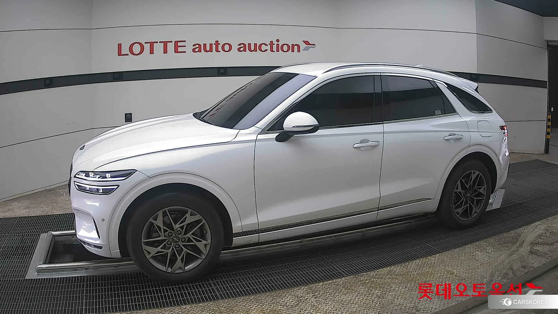 Hyundai GV70 2021 Uyuni White из Кореи, фото 3