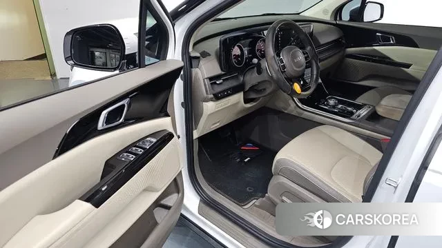 Kia Carnival 4th generation 2023 Белый из Кореи, фото 3