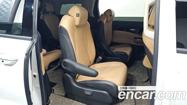 Kia Carnival 4th generation 2020 Белый из Кореи, фото 3