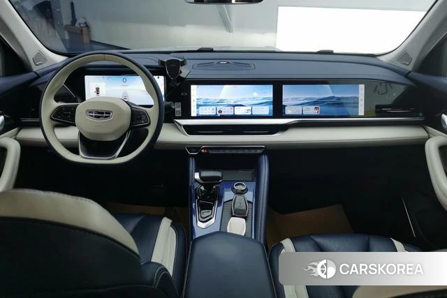 Geely Automobile Xingyue L 2022 Белый из Китая, фото 3