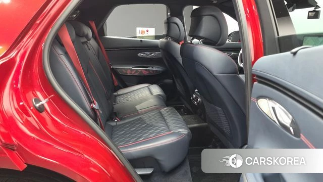 Genesis GV70 2021 Красный из Кореи, фото 3