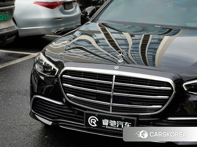 Mercedes-Benz S-class 2024 Черный из Китая, фото 3