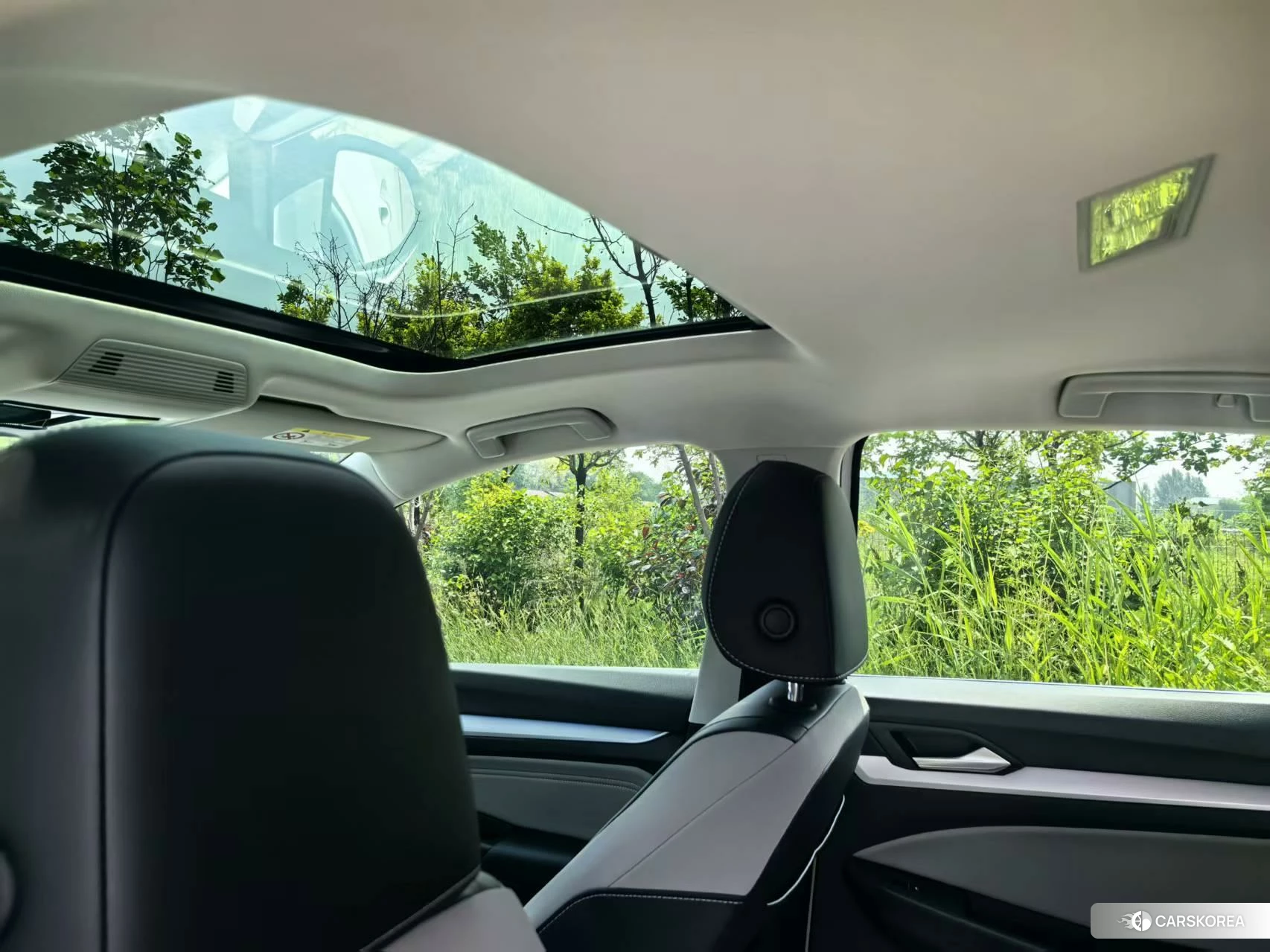 Volkswagen Golf 2020 Белый из Китая, фото 3