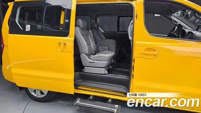 Hyundai The New Grand Starex 2020 Желтый из Кореи, фото 3