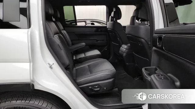 Hyundai Santa Fe (MX5) 2023 Белый из Кореи, фото 3