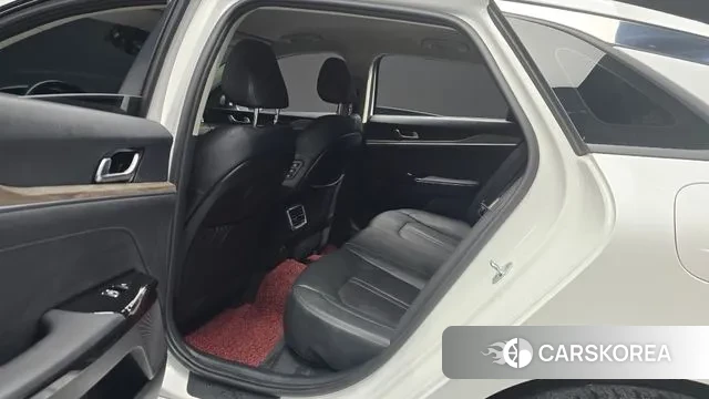 Kia K5 3rd generation 2021 Белый из Кореи, фото 3