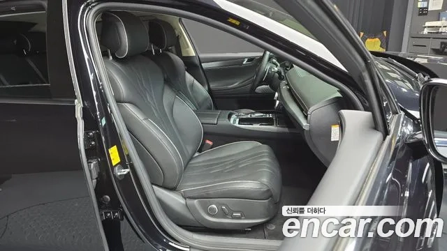 Genesis Electrified G80 (RG3) 2022 Черный из Кореи, фото 3