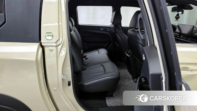 Ssangyong The New Rexton Sports Cannes 2024 Жемчужный цвет из Кореи, фото 3