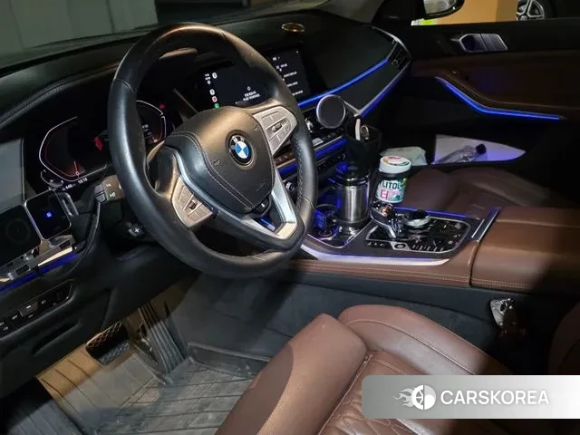 BMW X7 (G07) 2022 Серый из Кореи, фото 3