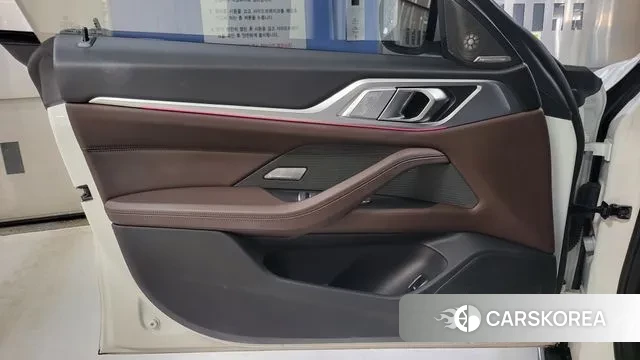 BMW i4 2023 Белый из Кореи, фото 3