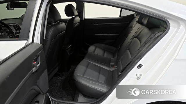 Hyundai Avante AD 2018 Белый из Кореи, фото 3