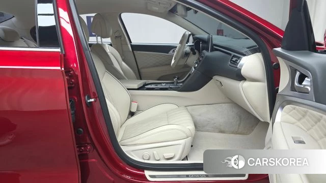 Genesis G70 2019 Красный из Кореи, фото 3