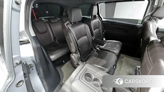 Honda Odyssey 2018 Серебряный из Кореи, фото 3