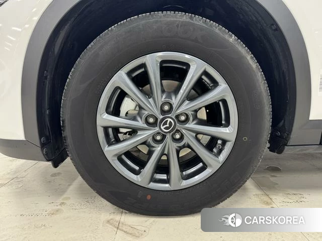 Mazda CX-4 2023 Белый из Китая, фото 3