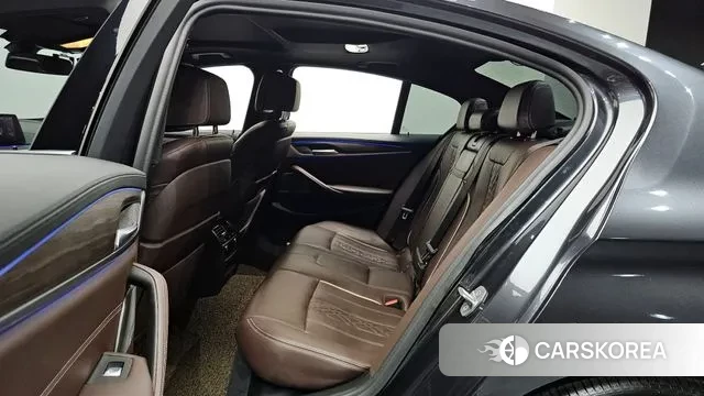 BMW 5 Series (G30) 2020 Серый из Кореи, фото 3