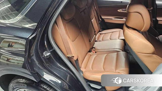 Genesis GV70 2023 Черный из Кореи, фото 3