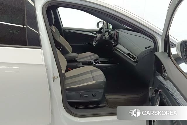 Volkswagen ID.4 CROZZ 2024 Белый из Китая, фото 3