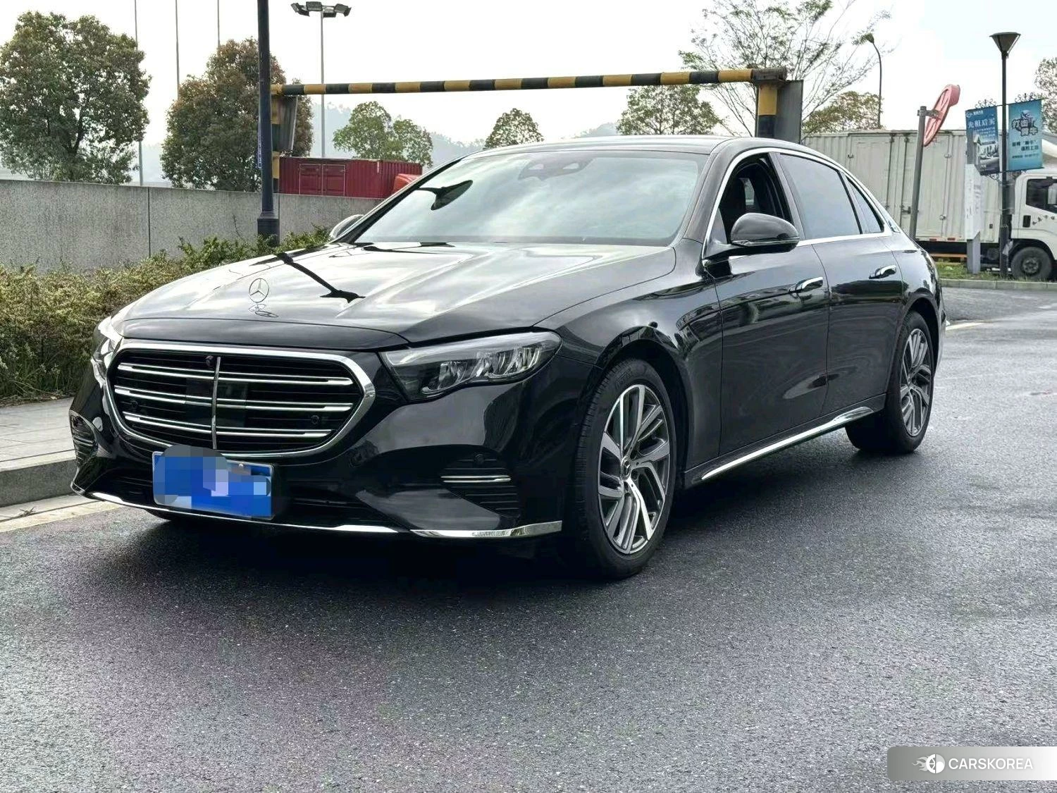 Mercedes-Benz E-class 2024 Черный из Китая, фото 3